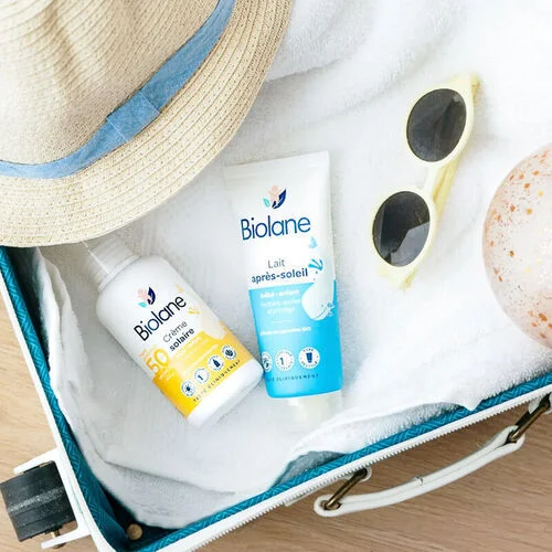 Protégez la peau sensible de bébé avec la Crème Solaire Biol 2