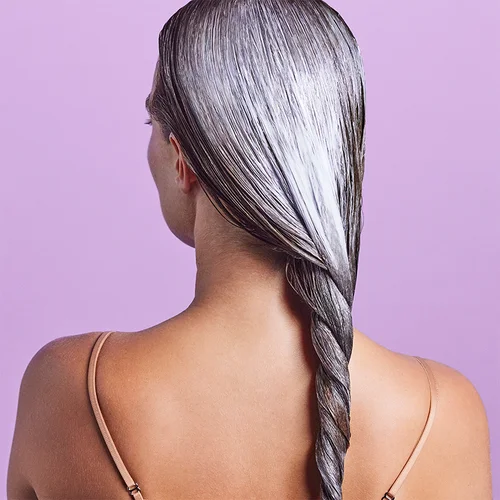 Obtenez des cheveux brillants et faciles à démêler 3