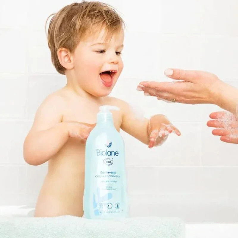 Offrez un nettoyage doux et protecteur à la peau de bébé 4