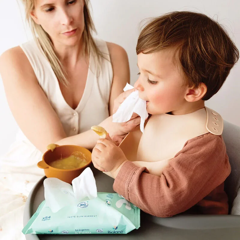 Lingettes Biolane Bio : Peau de bébé propre, douce et protég 3
