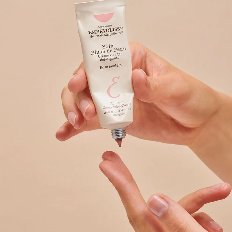 Révélez un Teint Éclatant avec la Crème Rose Glow Embryoliss 4