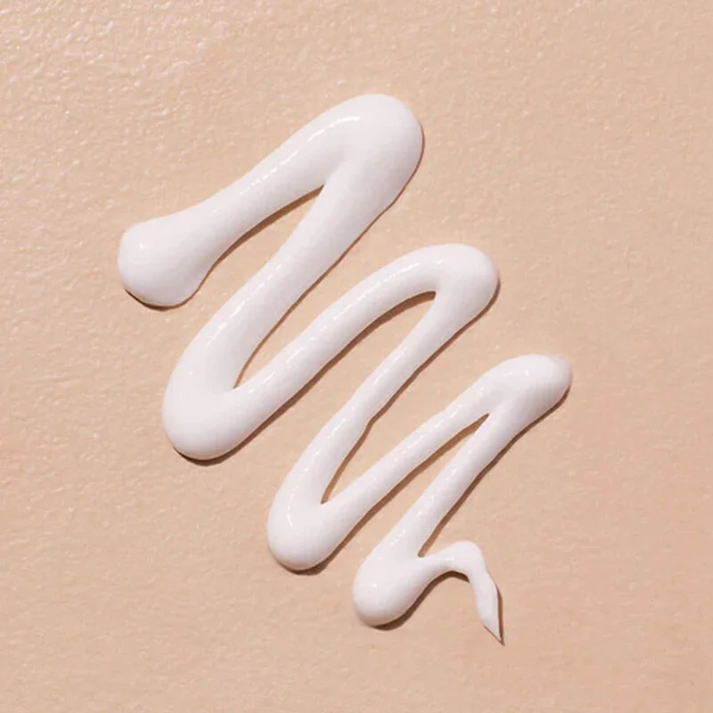 Apaisez et protégez la peau sensible avec Mustela Cicastela 4