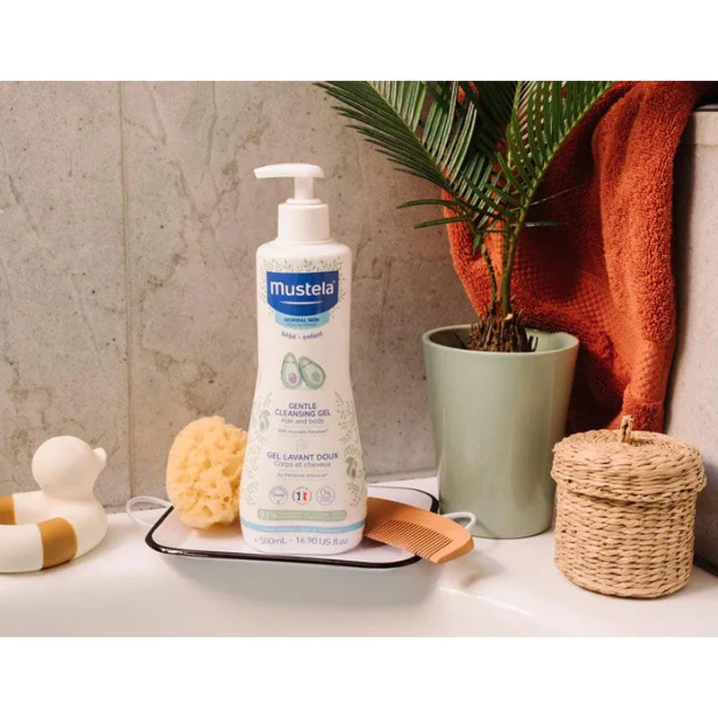Bain Doux Mustela : Peau et Cheveux Protégés dès la Naissanc 4