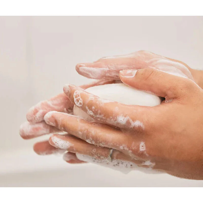 Nettoyez & Protégez la Peau Sèche avec Mustela Cold Cream 3