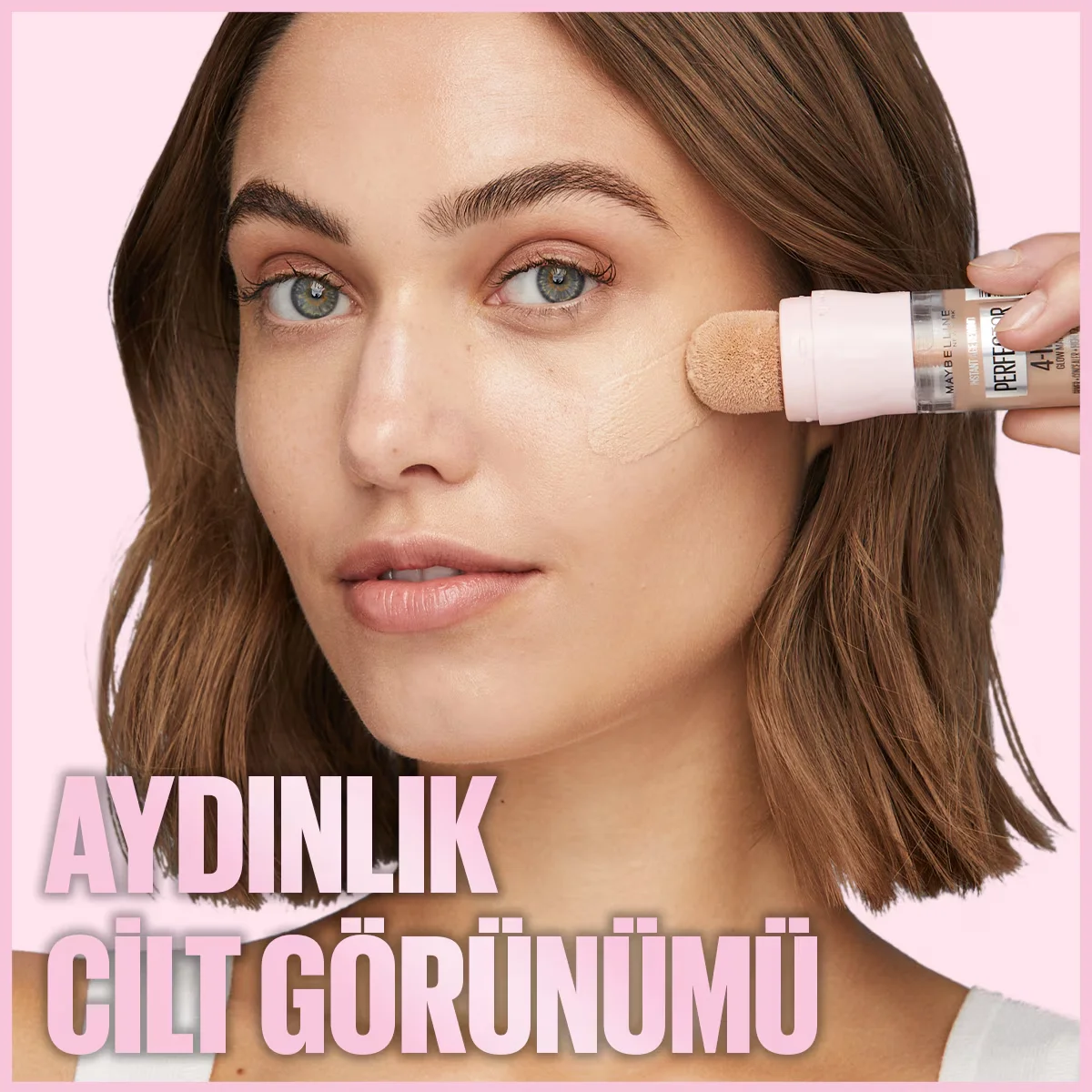 Obtenez un teint éclatant et uniforme avec Maybelline Perfec 4