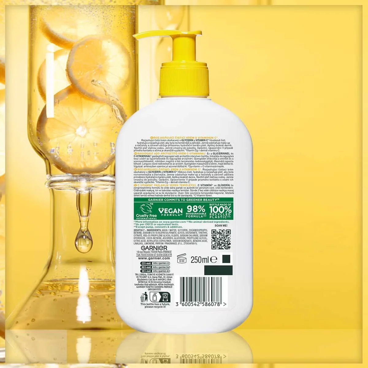Révélez l'Éclat: Nettoyant Vitamine C Garnier pour Peau Lumi 4