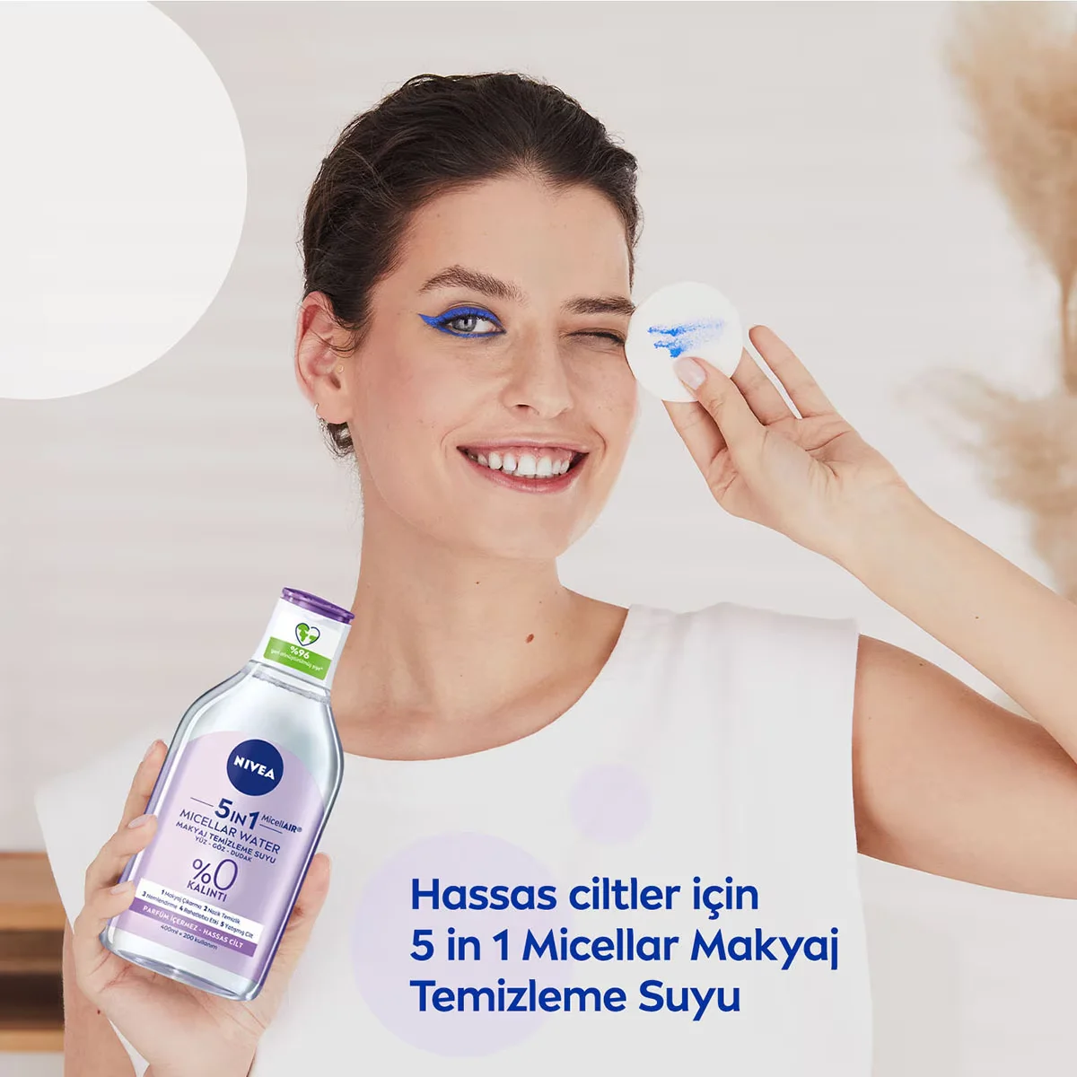 Obtenez une Peau Nette et Douce avec l'Eau Micellaire Nivea 4