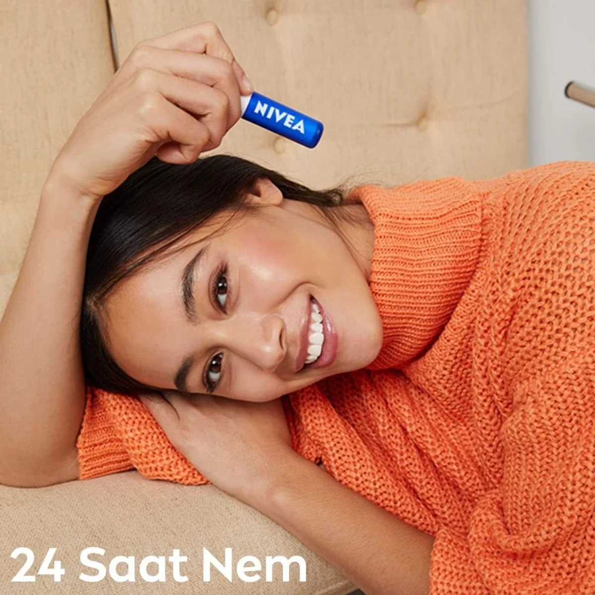 Obtenez des lèvres douces et protégées avec Nivea Soin Essen 2