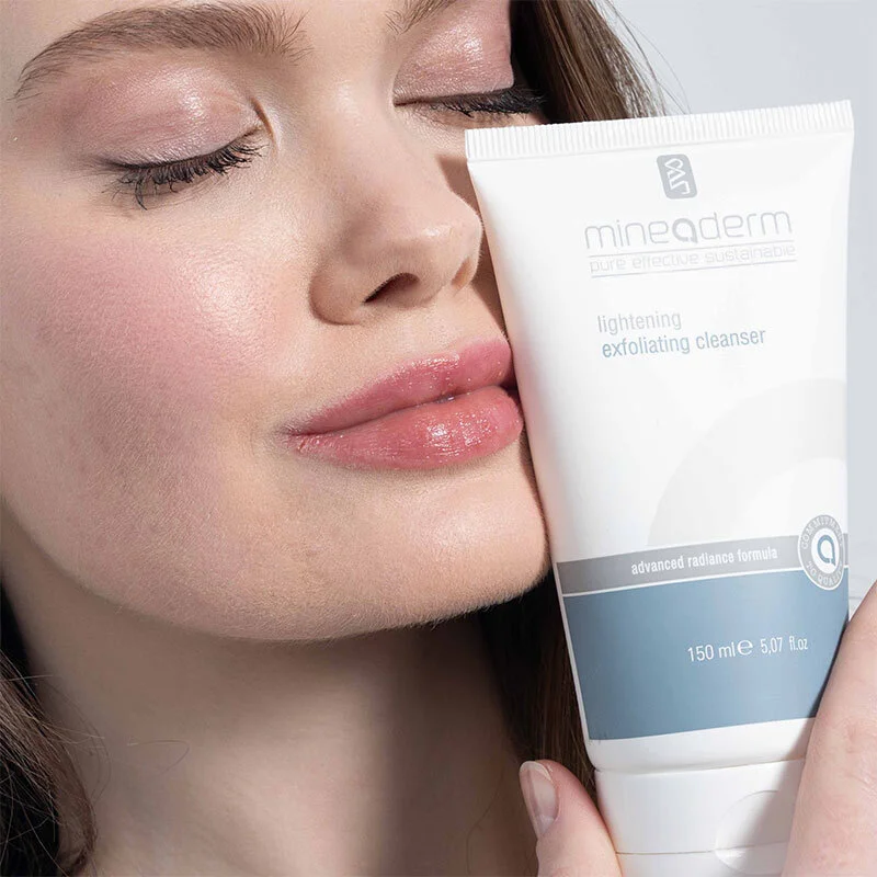 Révélez une peau lisse et purifiée avec Mineaderm 4