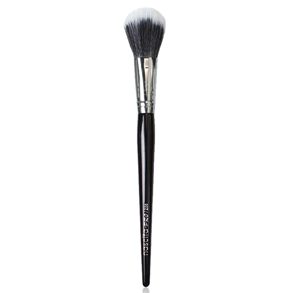 Sublimez votre teint avec le Pinceau Poudre Nascita Pro Duo 3