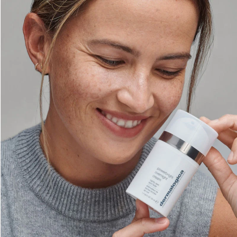 استيقظي على بشرة مشرقة: Dermalogica Powerbright Overnight 3
