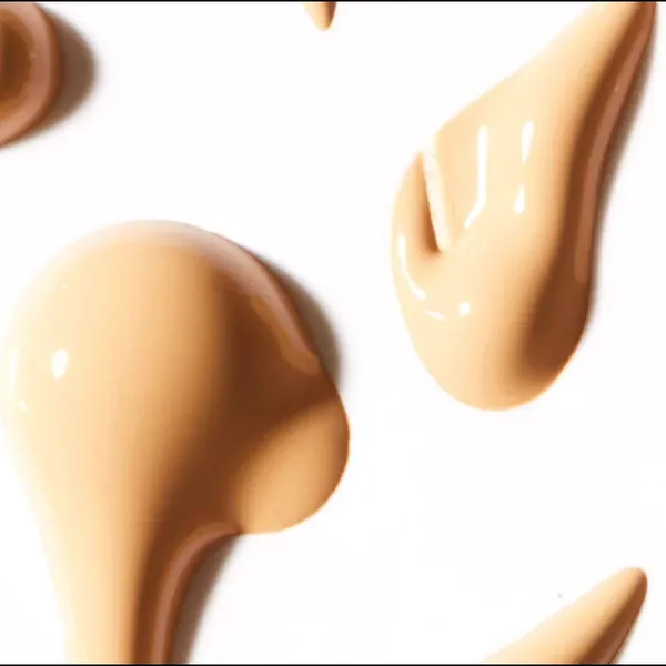 Atténuez rides, unifiez teint & protégez votre peau SPF50 2