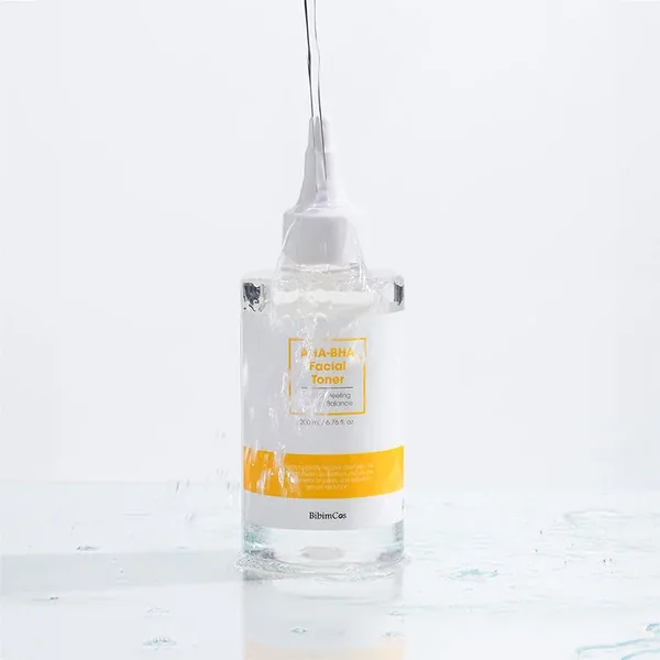 Bibimcos AHA-BHA Facial Toner 200 ml 3