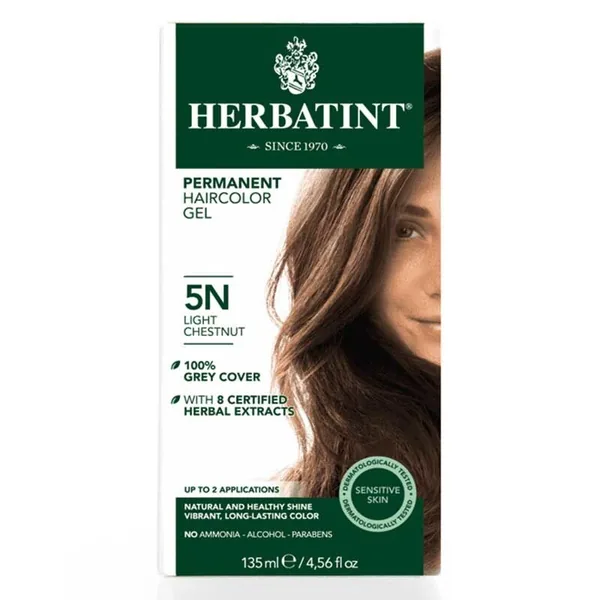 Obtenez une couleur châtain clair durable et couvrez les gri