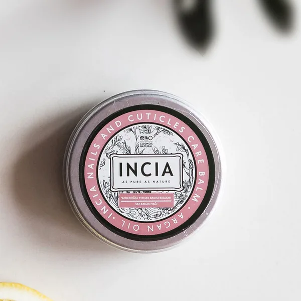 احصلي على أظافر أقوى وأكثر لمعانًا مع بلسم INCIA الطبيعي 2