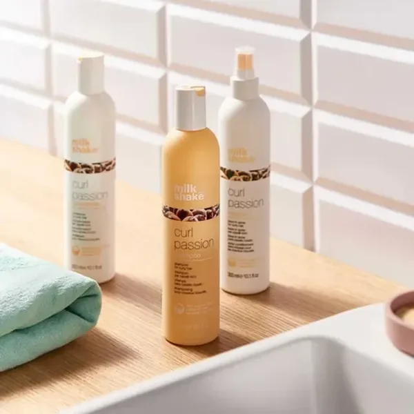 Milk Shake Curl Passion Shampoo 300 ml 3