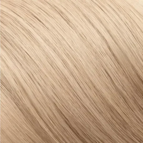 Obtenez un Blond Cendré Très Clair Éclatant 2
