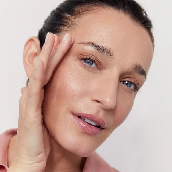 NIVEA كريم نيفيا سيلولار إكسبيرت فيلر للعناية بالعين 15 مل 2