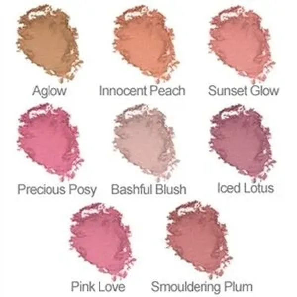 Révélez un éclat naturel avec Clinique Blushing Blush Aglow 3