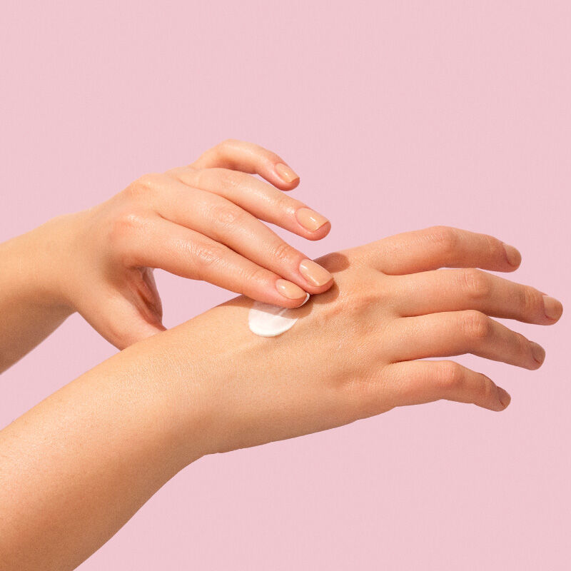 استمتع بأيدي ناعمة ورطبة مع كريم b-good b-skincare 3