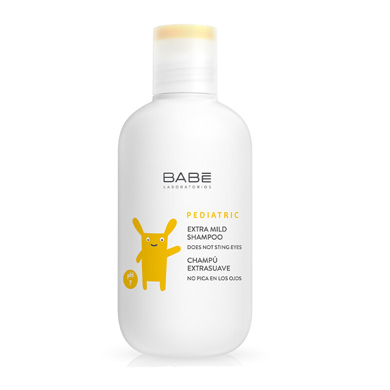 Offrez douceur et brillance aux cheveux de bébé