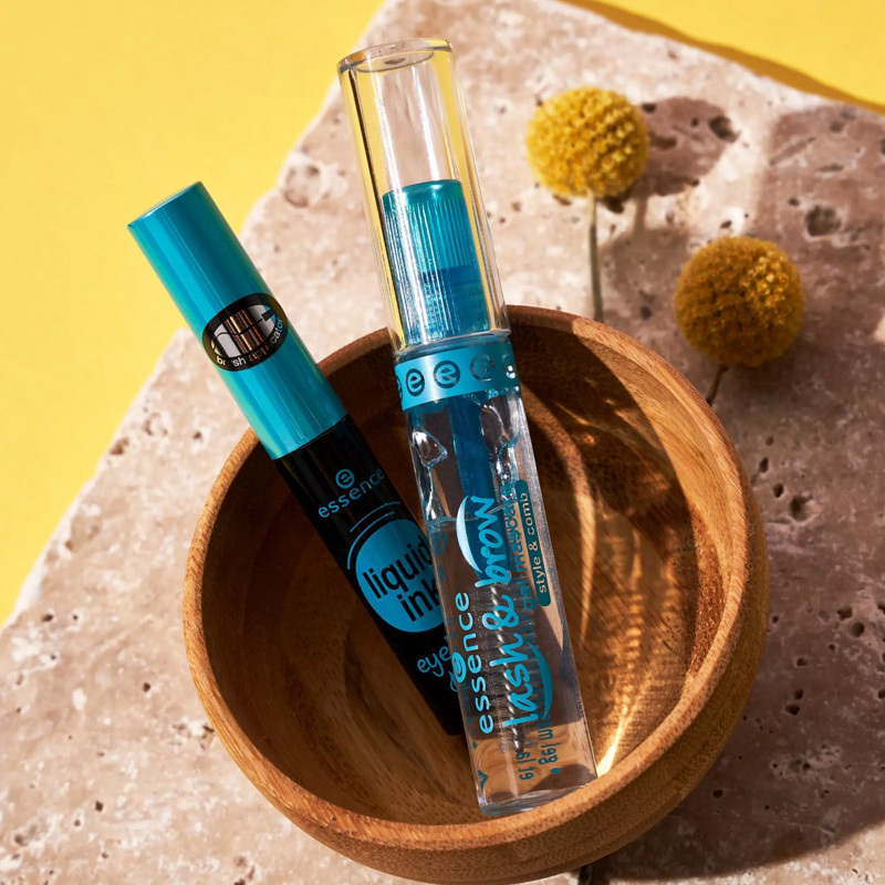 Définissez & Fixez : Mascara Gel Cils & Sourcils Essence 3