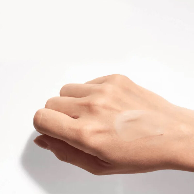 Purifiez & Lissez votre peau avec Filorga Skin-Prep AHA 3