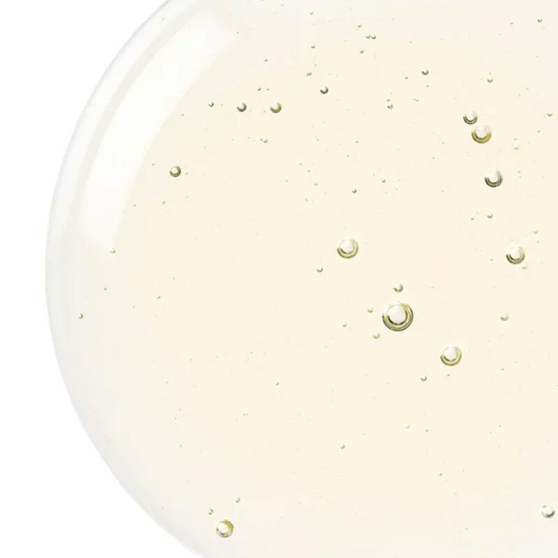 Obtenez une peau nette et hydratée avec l'Huile Démaquillant 2