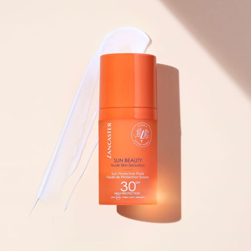 Protégez & Sublimez: Fluide Solaire Lancaster SPF30+ 4