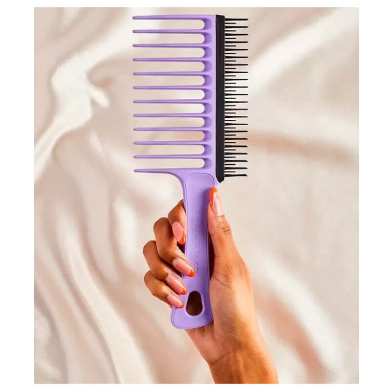 فك تشابك الشعر المجعد بسهولة مع Tangle Teezer 2