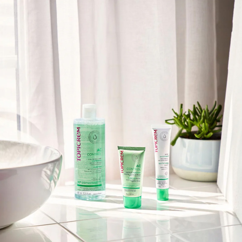 Matifiez votre peau : Soin Topicrem AC Anti-Brillance 10H 2