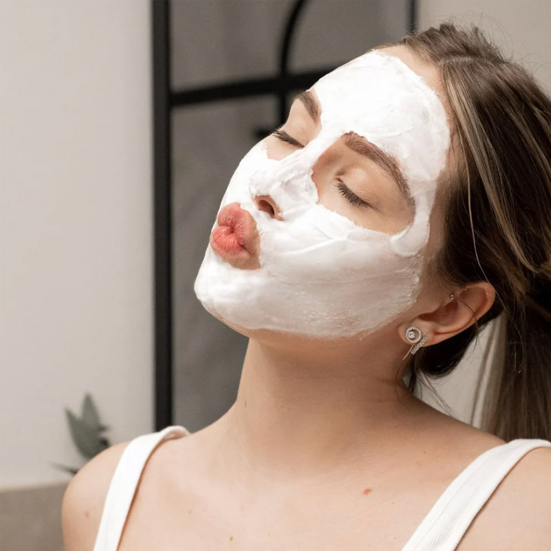 Révélez l'Éclat de votre Peau avec le Masque Hydratant Topic 3